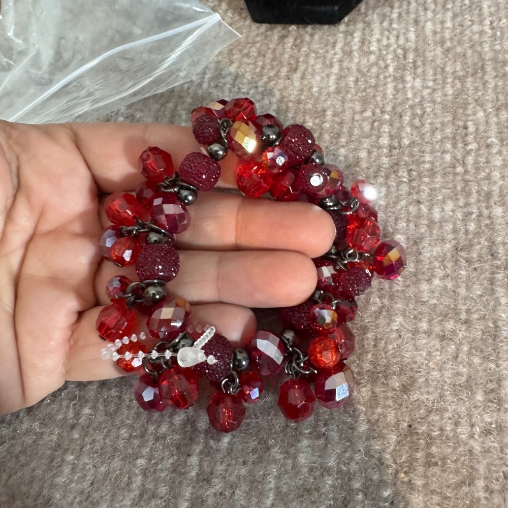 Red Cha Cha Bracelet Women OS Stretch Faceted Bead Cluster Statement